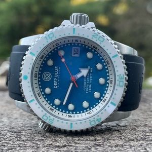 Deep Blue Juggernaut 5 40 mm exotic dial